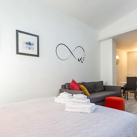 Apartment In Riari Garden